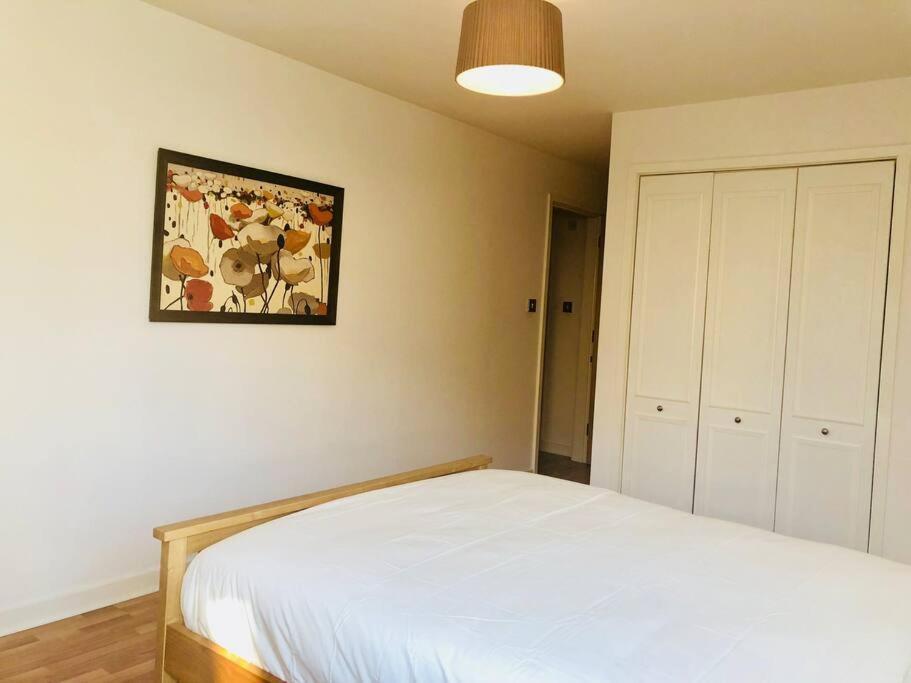 Modern Spacious Retreat Full Fibre Wi-Fi & Free Parking Edinburgh Ngoại thất bức ảnh