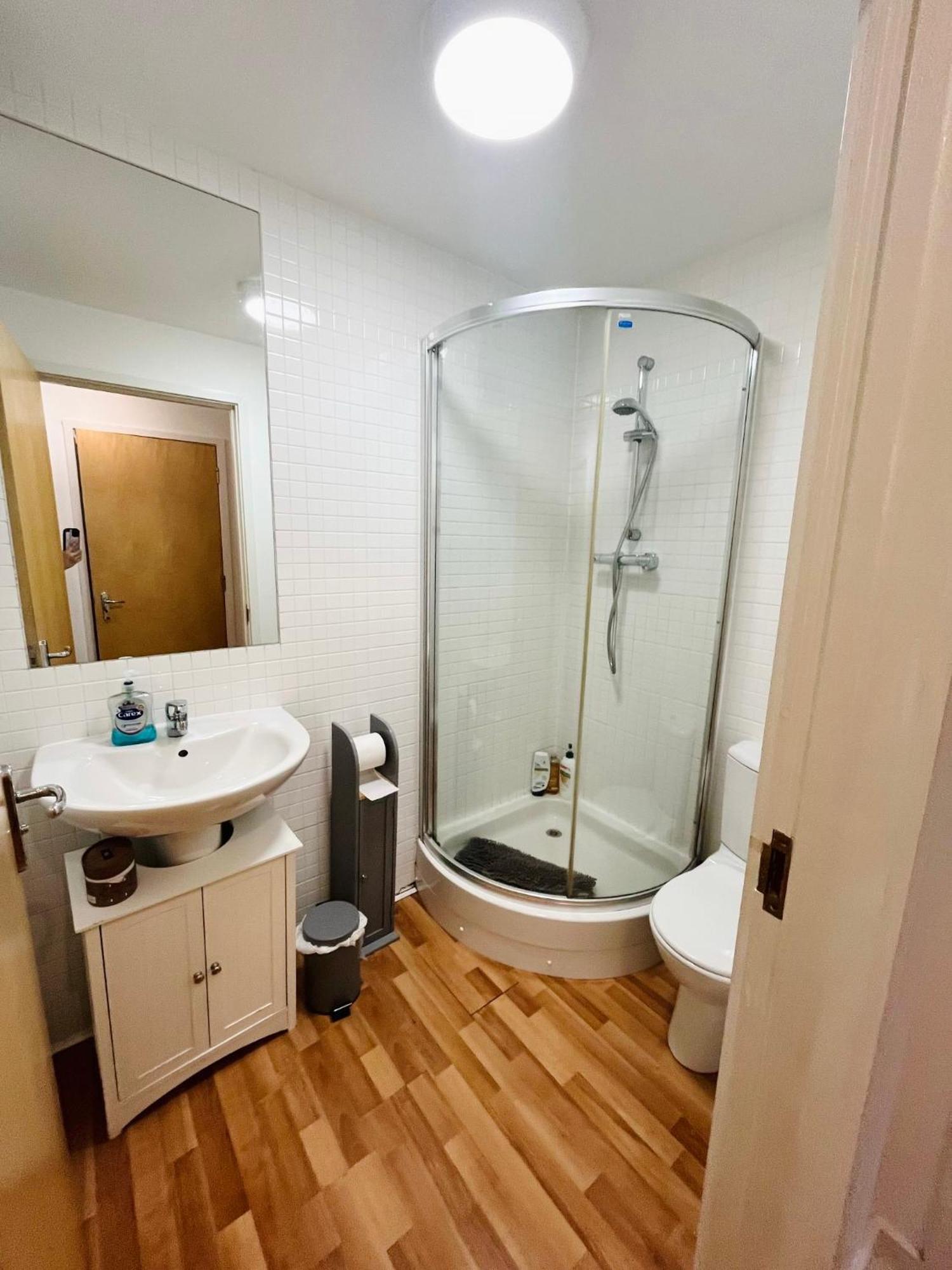 Modern Spacious Retreat Full Fibre Wi-Fi & Free Parking Edinburgh Ngoại thất bức ảnh